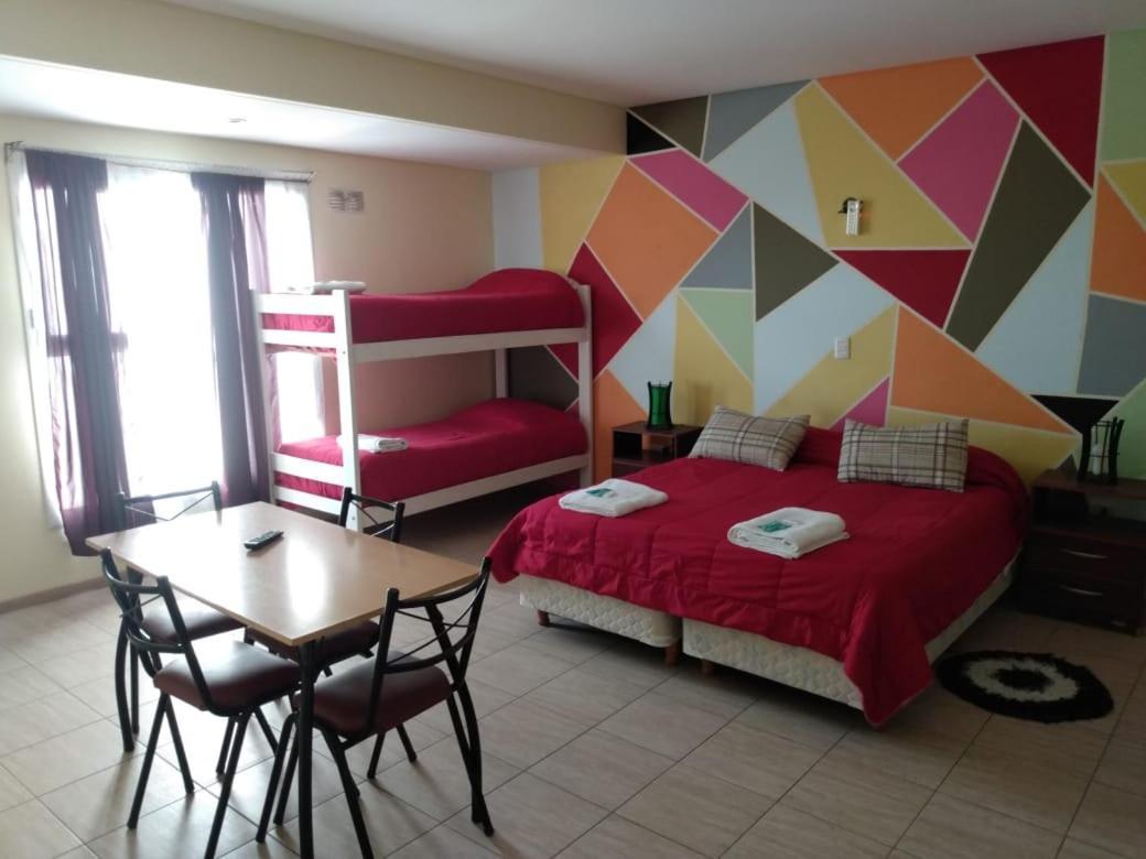 Diez Aparthotel Puerto Madryn Buitenkant foto